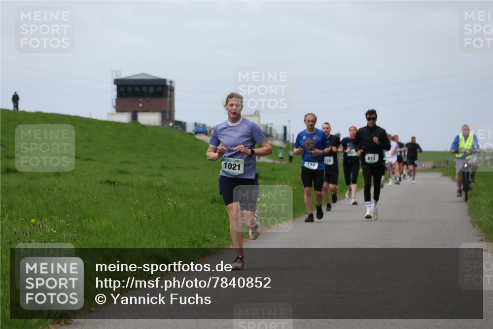 04.05.2025 - 8. Wedeler Halbmarathon Yannick Fuchs http://msf.ph/oto/7840852 04.05.2025 11:48:26 Laufen 1021, 174, 611 meine-sportfotos.de
