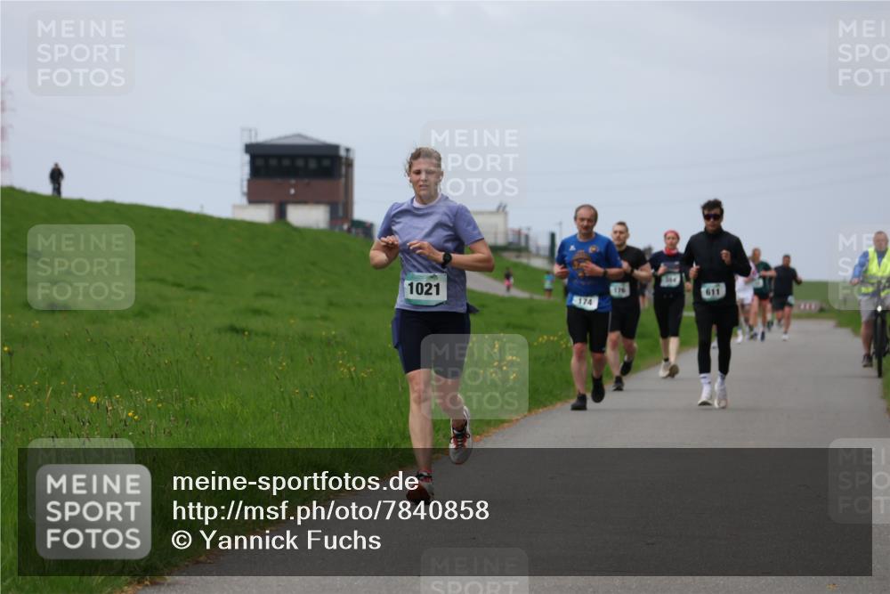 04.05.2025 - 8. Wedeler Halbmarathon Yannick Fuchs http://msf.ph/oto/7840858 04.05.2025 11:48:27 Laufen 611, 1021, 174 meine-sportfotos.de