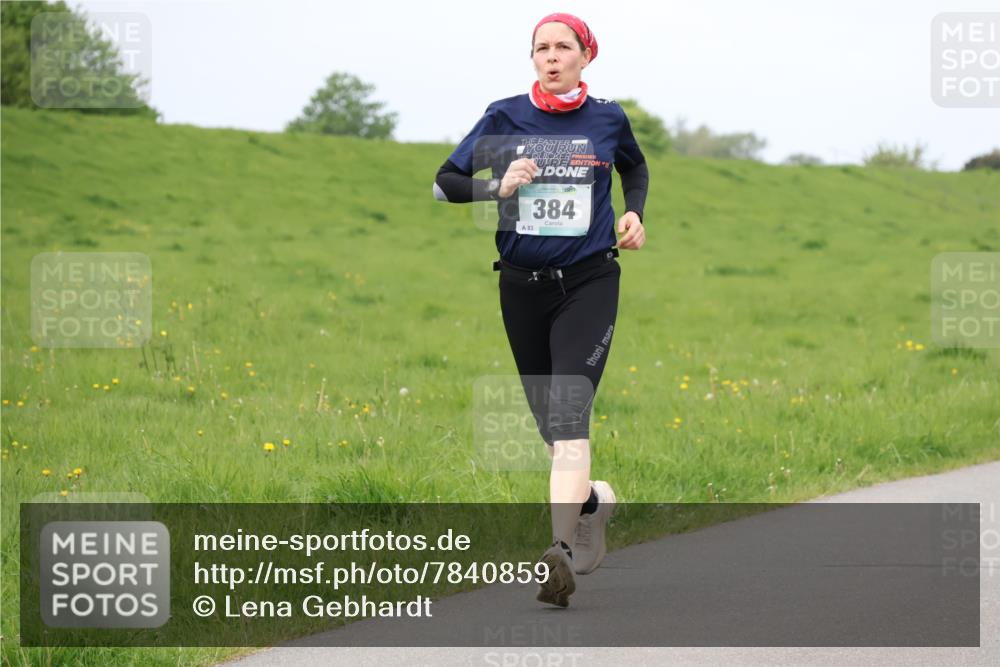 04.05.2025 - 8. Wedeler Halbmarathon Lena Gebhardt http://msf.ph/oto/7840859 04.05.2025 11:51:04 Laufen 83, 384 meine-sportfotos.de