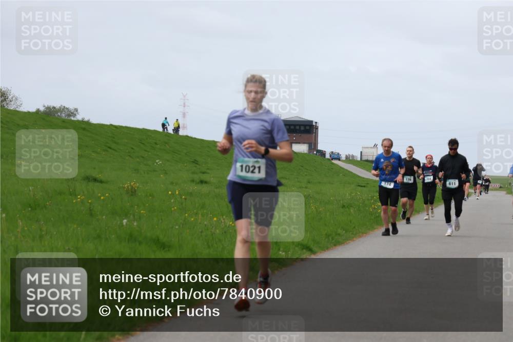 04.05.2025 - 8. Wedeler Halbmarathon Yannick Fuchs http://msf.ph/oto/7840900 04.05.2025 11:48:31 Laufen 1021, 174, 176, 384, 611 meine-sportfotos.de