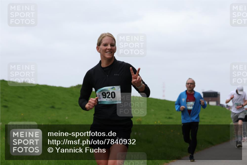 04.05.2025 - 8. Wedeler Halbmarathon Yannick Fuchs http://msf.ph/oto/7840932 04.05.2025 11:27:27 Laufen 920, 105 meine-sportfotos.de