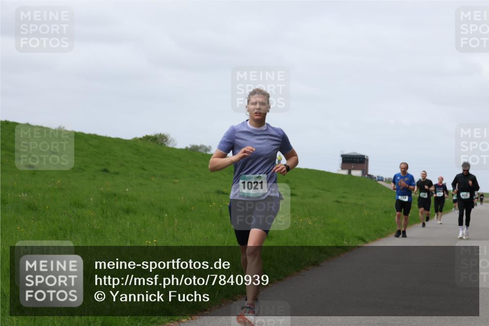 04.05.2025 - 8. Wedeler Halbmarathon Yannick Fuchs http://msf.ph/oto/7840939 04.05.2025 11:48:32 Laufen 1021, 174, 611 meine-sportfotos.de