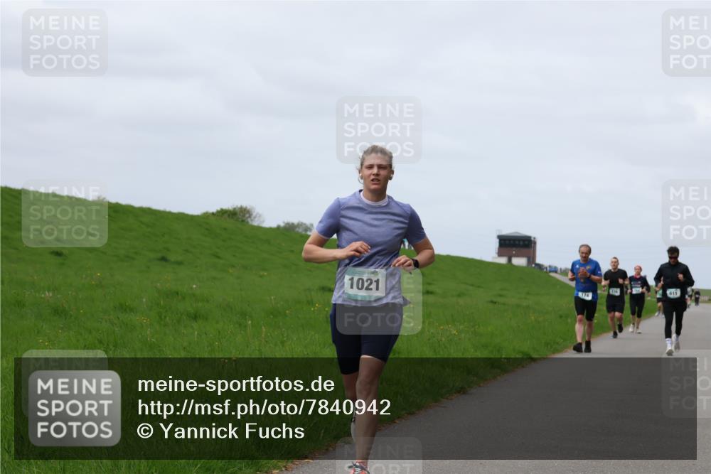 04.05.2025 - 8. Wedeler Halbmarathon Yannick Fuchs http://msf.ph/oto/7840942 04.05.2025 11:48:32 Laufen 1021, 174, 611 meine-sportfotos.de