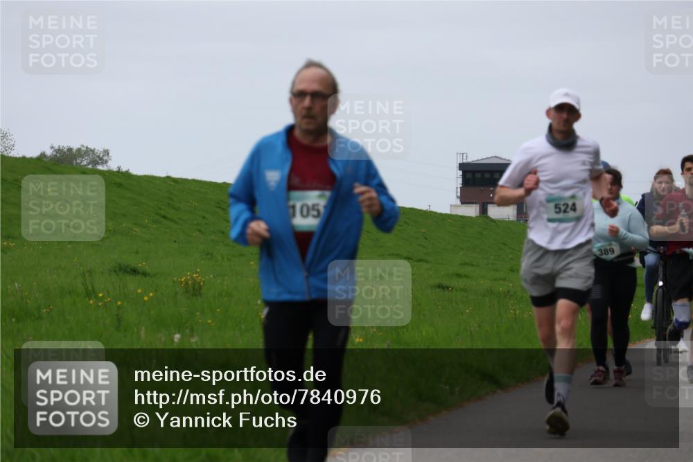 04.05.2025 - 8. Wedeler Halbmarathon Yannick Fuchs http://msf.ph/oto/7840976 04.05.2025 11:27:28 Laufen 105, 524, 389 meine-sportfotos.de