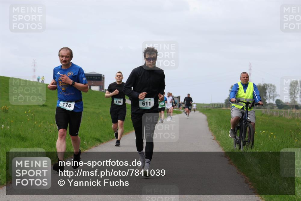 04.05.2025 - 8. Wedeler Halbmarathon Yannick Fuchs http://msf.ph/oto/7841039 04.05.2025 11:48:39 Laufen 174, 176, 611 meine-sportfotos.de