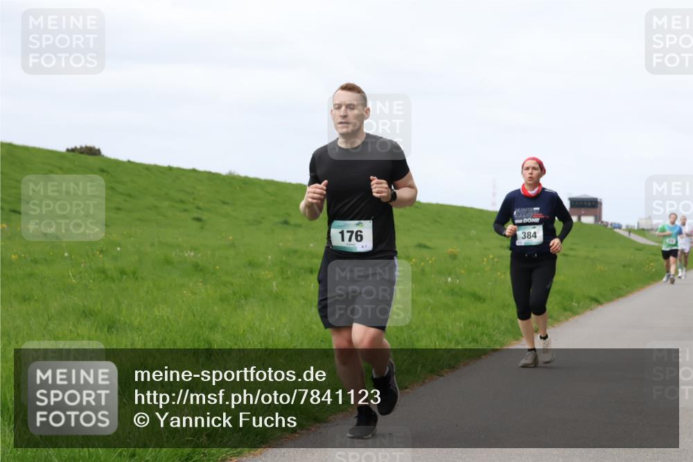04.05.2025 - 8. Wedeler Halbmarathon Yannick Fuchs http://msf.ph/oto/7841123 04.05.2025 11:48:45 Laufen 176, 384 meine-sportfotos.de