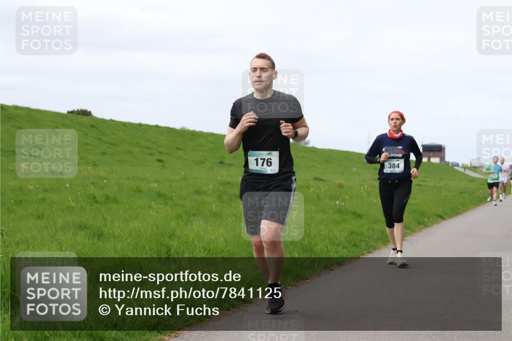04.05.2025 - 8. Wedeler Halbmarathon Yannick Fuchs http://msf.ph/oto/7841125 04.05.2025 11:48:46 Laufen 176, 7, 384 meine-sportfotos.de