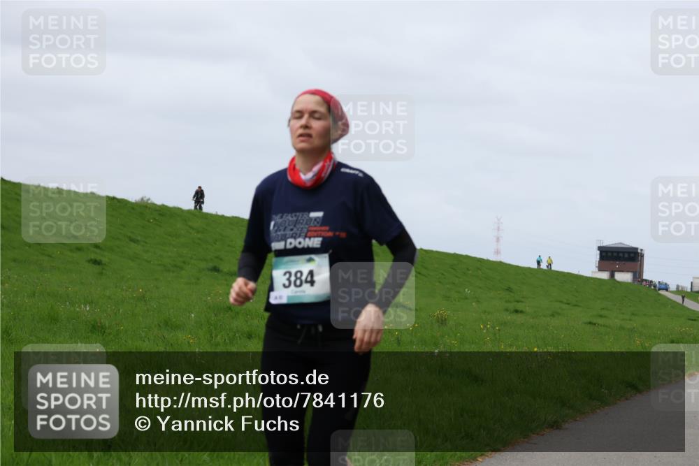 04.05.2025 - 8. Wedeler Halbmarathon Yannick Fuchs http://msf.ph/oto/7841176 04.05.2025 11:48:48 Laufen 384 meine-sportfotos.de