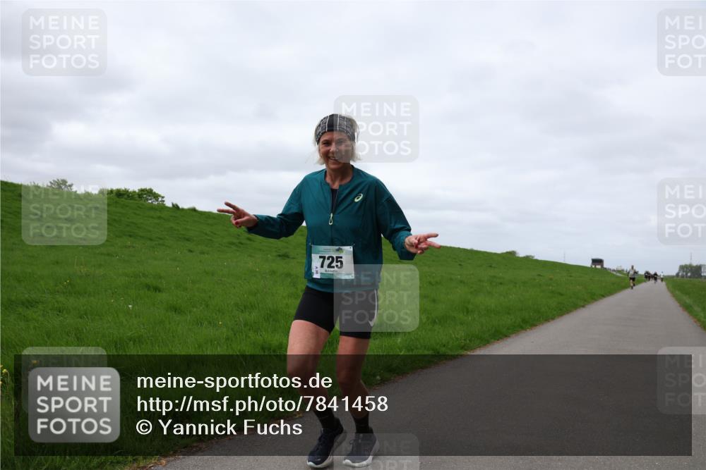 04.05.2025 - 8. Wedeler Halbmarathon Yannick Fuchs http://msf.ph/oto/7841458 04.05.2025 11:49:07 Laufen 725 meine-sportfotos.de