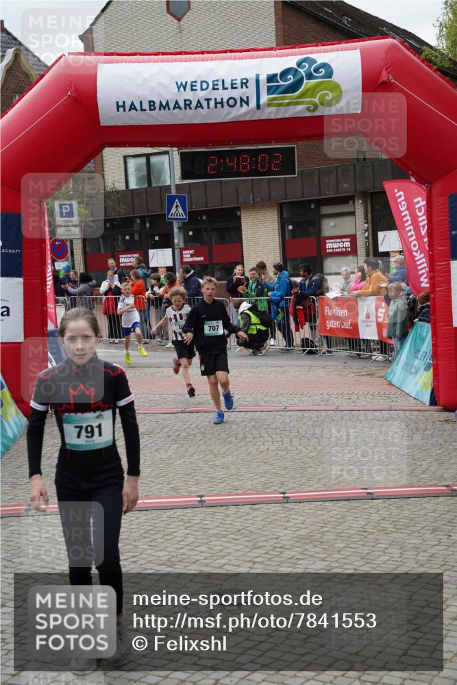 04.05.2025 - 8. Wedeler Halbmarathon Felixshl http://msf.ph/oto/7841553 04.05.2025 12:47:59 Ziel 707, 791, 898, 1078, 1136 meine-sportfotos.de