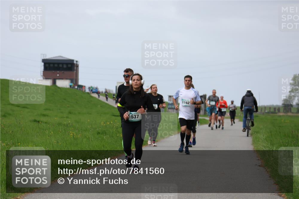 04.05.2025 - 8. Wedeler Halbmarathon Yannick Fuchs http://msf.ph/oto/7841560 04.05.2025 11:49:28 Laufen 537, 1162 meine-sportfotos.de