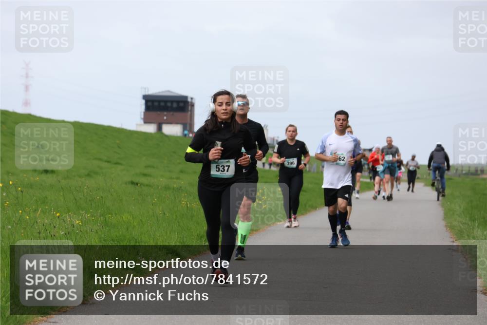 04.05.2025 - 8. Wedeler Halbmarathon Yannick Fuchs http://msf.ph/oto/7841572 04.05.2025 11:49:30 Laufen 62, 396, 537 meine-sportfotos.de