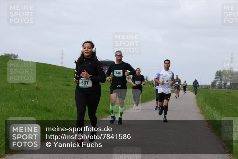 04.05.2025 - 8. Wedeler Halbmarathon Yannick Fuchs http://msf.ph/oto/7841586 04.05.2025 11:49:33 Laufen 537, 449, 162 meine-sportfotos.de