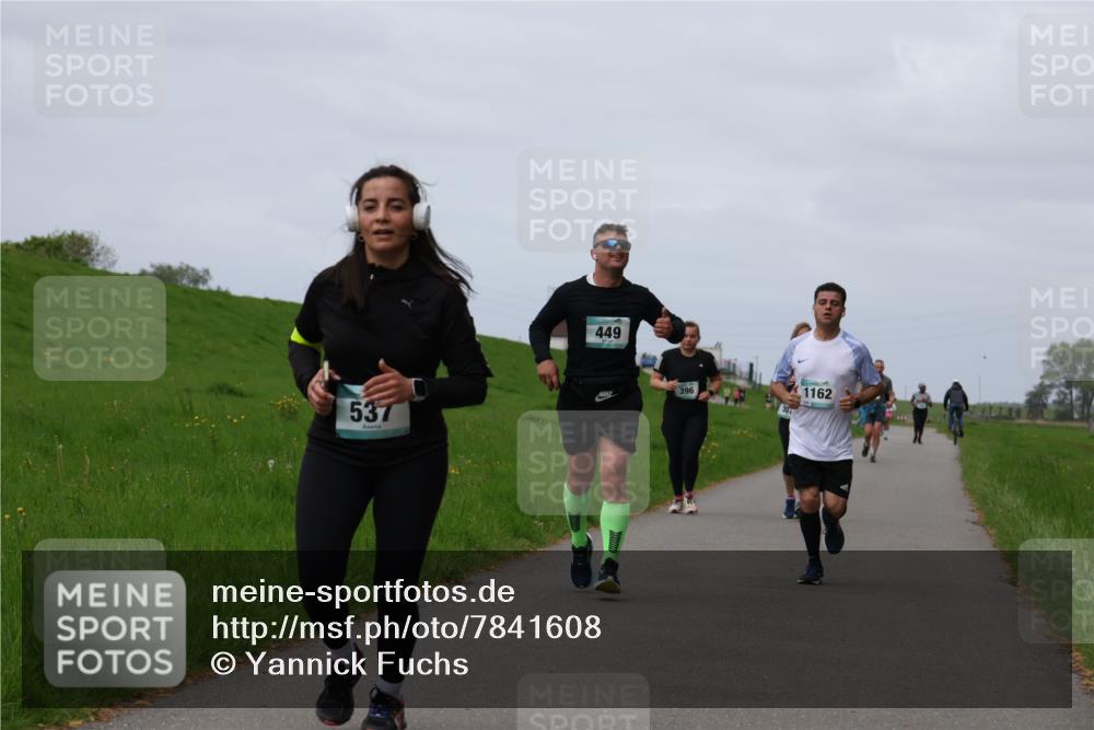 04.05.2025 - 8. Wedeler Halbmarathon Yannick Fuchs http://msf.ph/oto/7841608 04.05.2025 11:49:35 Laufen 537, 449, 396, 1162 meine-sportfotos.de
