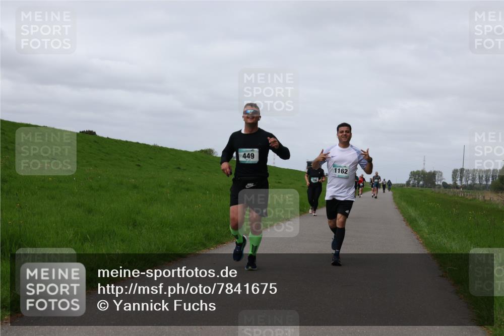 04.05.2025 - 8. Wedeler Halbmarathon Yannick Fuchs http://msf.ph/oto/7841675 04.05.2025 11:49:39 Laufen 449, 1162 meine-sportfotos.de