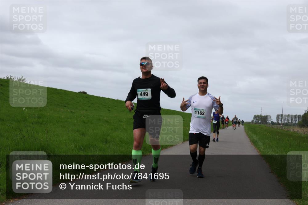 04.05.2025 - 8. Wedeler Halbmarathon Yannick Fuchs http://msf.ph/oto/7841695 04.05.2025 11:49:39 Laufen 449, 1162 meine-sportfotos.de