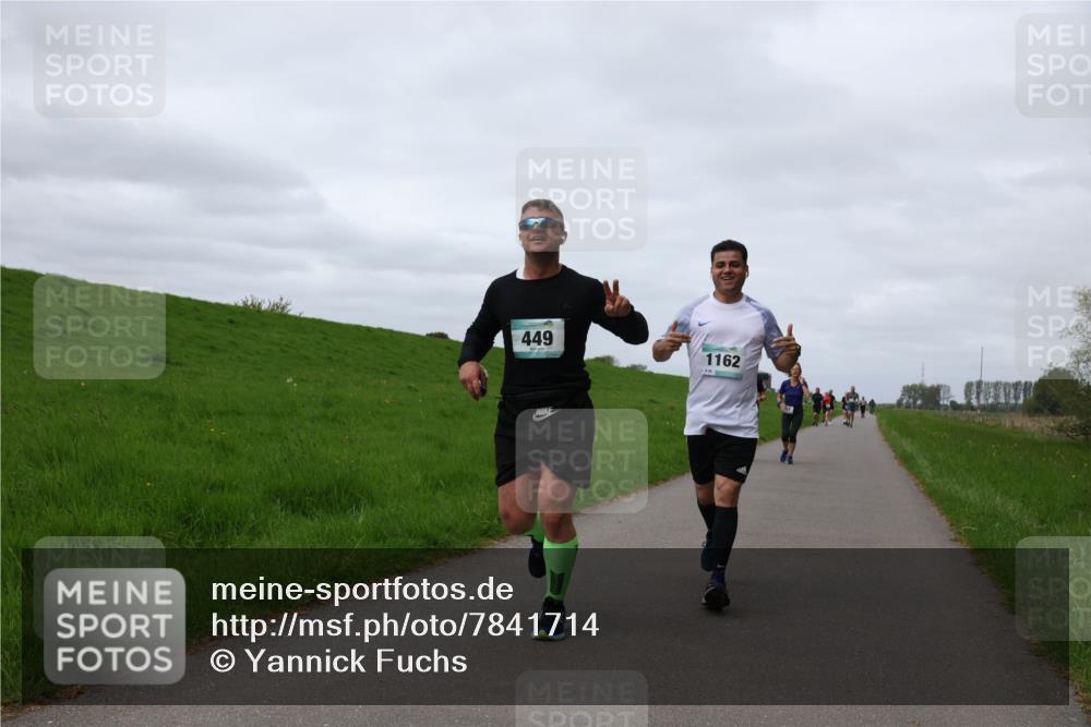 04.05.2025 - 8. Wedeler Halbmarathon Yannick Fuchs http://msf.ph/oto/7841714 04.05.2025 11:49:40 Laufen 449, 1162 meine-sportfotos.de