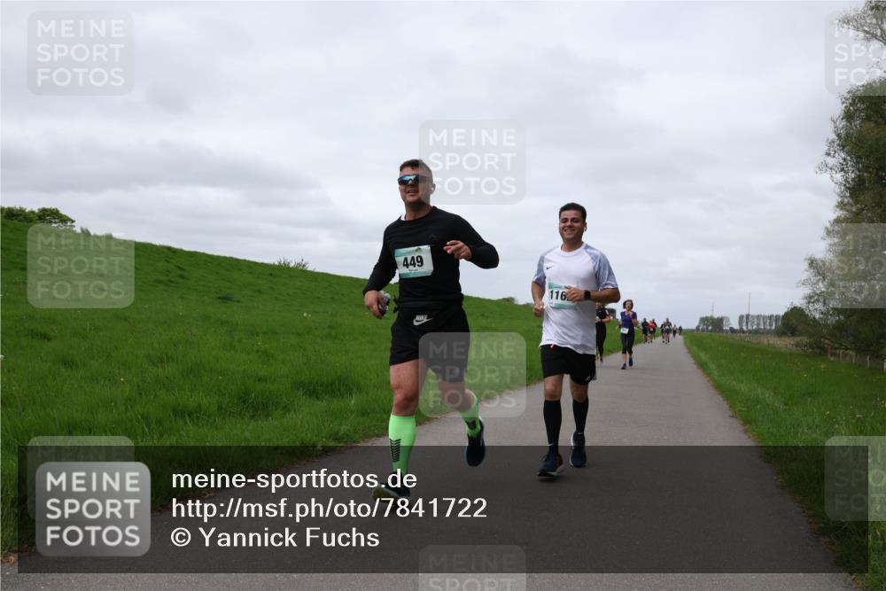 04.05.2025 - 8. Wedeler Halbmarathon Yannick Fuchs http://msf.ph/oto/7841722 04.05.2025 11:49:40 Laufen 449, 116 meine-sportfotos.de