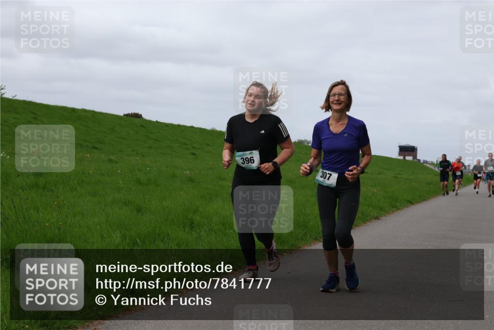 04.05.2025 - 8. Wedeler Halbmarathon Yannick Fuchs http://msf.ph/oto/7841777 04.05.2025 11:49:44 Laufen 396, 307 meine-sportfotos.de