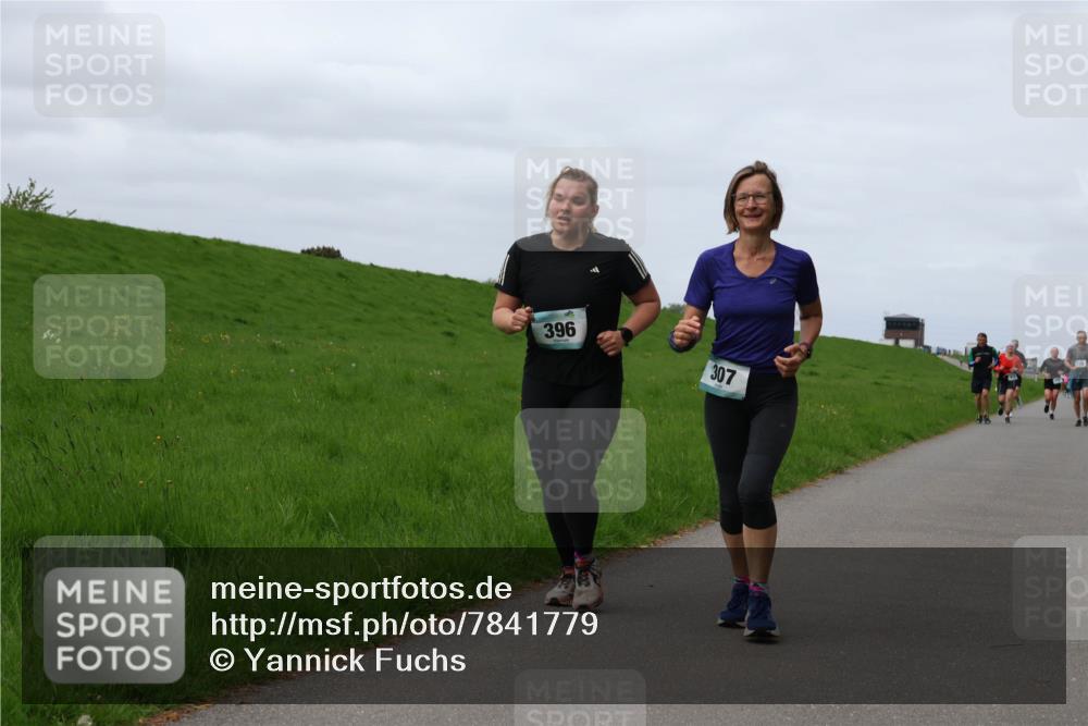 04.05.2025 - 8. Wedeler Halbmarathon Yannick Fuchs http://msf.ph/oto/7841779 04.05.2025 11:49:44 Laufen 396, 307 meine-sportfotos.de