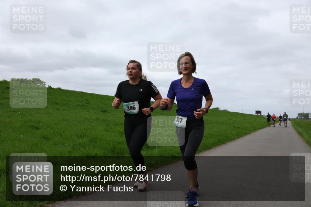 04.05.2025 - 8. Wedeler Halbmarathon Yannick Fuchs http://msf.ph/oto/7841798 04.05.2025 11:49:45 Laufen 396, 40, 307 meine-sportfotos.de