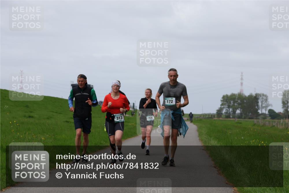 04.05.2025 - 8. Wedeler Halbmarathon Yannick Fuchs http://msf.ph/oto/7841832 04.05.2025 11:49:50 Laufen 313, 734, 172 meine-sportfotos.de
