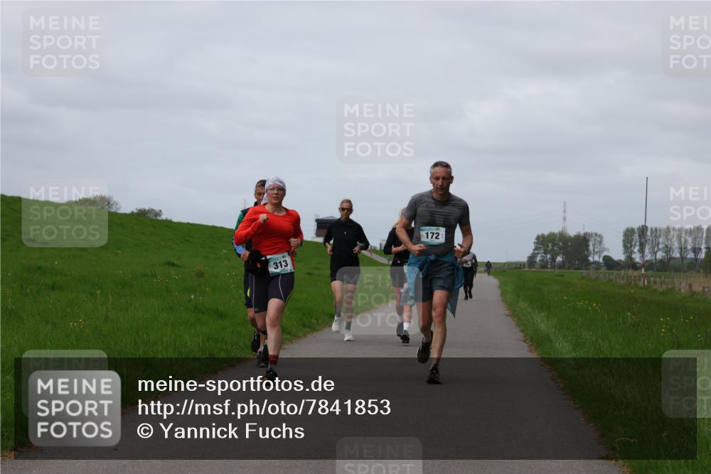 04.05.2025 - 8. Wedeler Halbmarathon Yannick Fuchs http://msf.ph/oto/7841853 04.05.2025 11:49:53 Laufen 313, 172 meine-sportfotos.de
