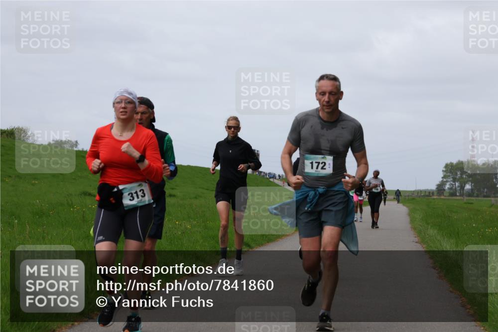 04.05.2025 - 8. Wedeler Halbmarathon Yannick Fuchs http://msf.ph/oto/7841860 04.05.2025 11:49:54 Laufen 313, 172 meine-sportfotos.de