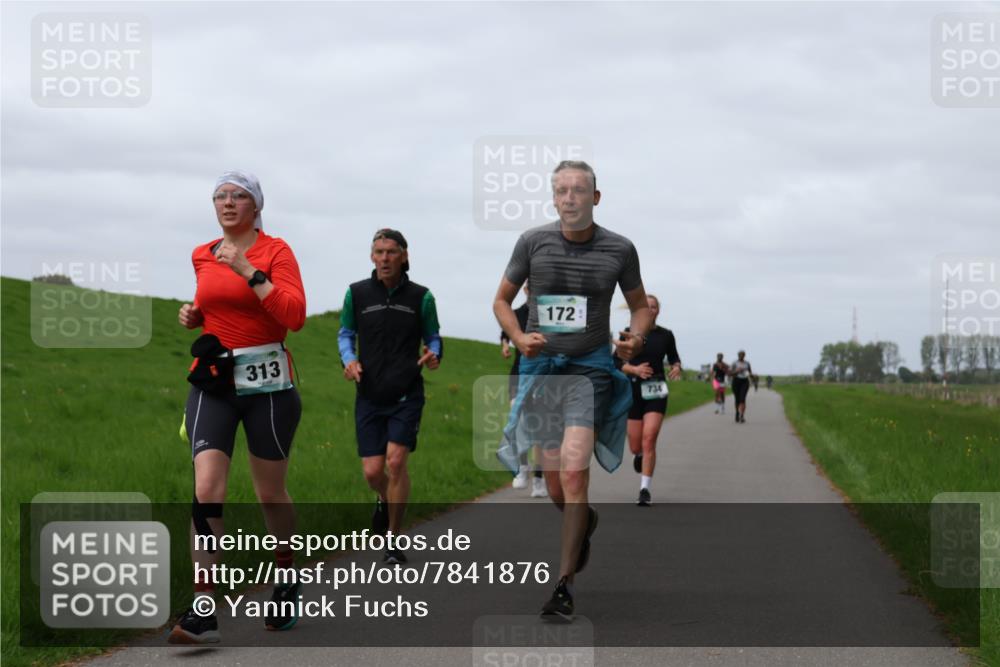 04.05.2025 - 8. Wedeler Halbmarathon Yannick Fuchs http://msf.ph/oto/7841876 04.05.2025 11:49:55 Laufen 313, 172, 734 meine-sportfotos.de
