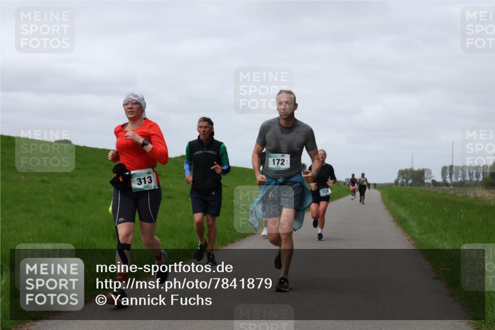 04.05.2025 - 8. Wedeler Halbmarathon Yannick Fuchs http://msf.ph/oto/7841879 04.05.2025 11:49:55 Laufen 313, 172, 734 meine-sportfotos.de