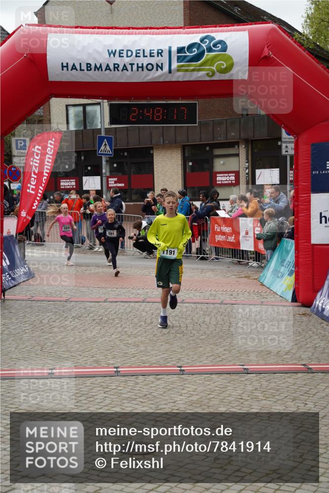 04.05.2025 - 8. Wedeler Halbmarathon Felixshl http://msf.ph/oto/7841914 04.05.2025 12:48:15 Ziel 161, 542, 591, 600, 899, 1076, 1191, 1192 meine-sportfotos.de