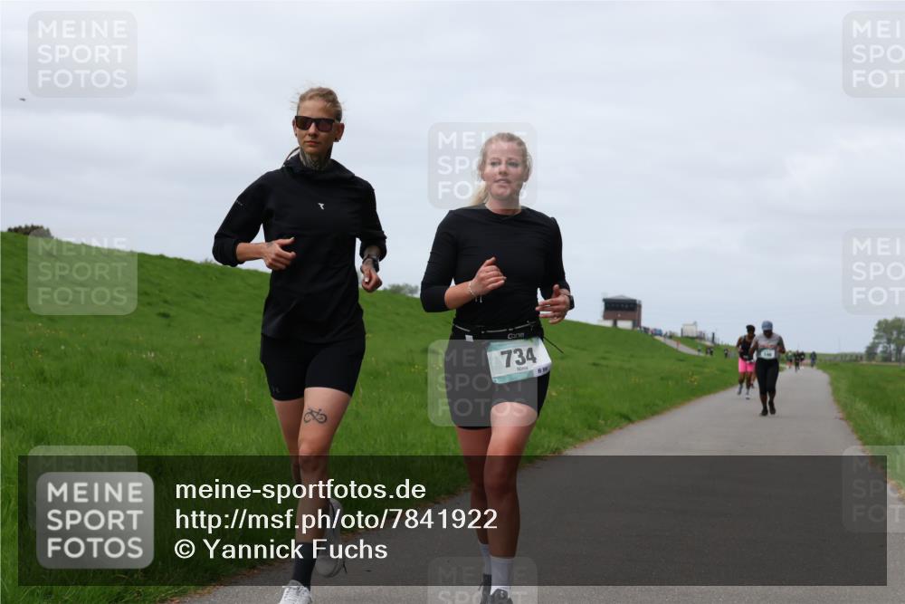 04.05.2025 - 8. Wedeler Halbmarathon Yannick Fuchs http://msf.ph/oto/7841922 04.05.2025 11:49:58 Laufen 734, 86 meine-sportfotos.de