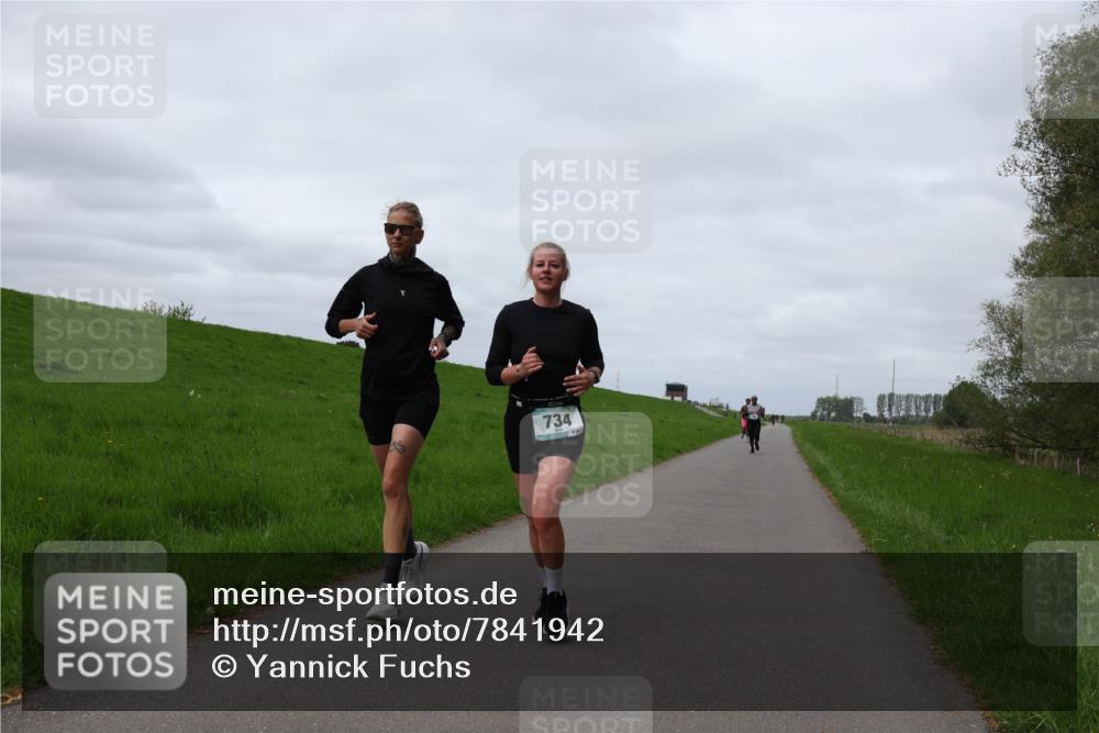 04.05.2025 - 8. Wedeler Halbmarathon Yannick Fuchs http://msf.ph/oto/7841942 04.05.2025 11:49:58 Laufen 734 meine-sportfotos.de