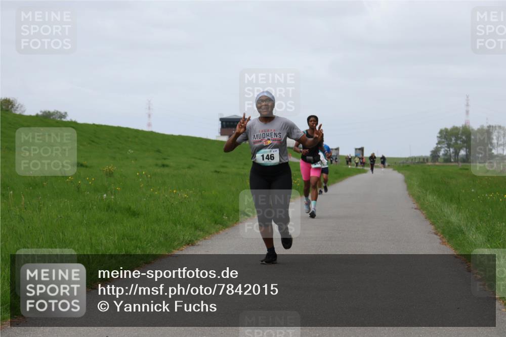 04.05.2025 - 8. Wedeler Halbmarathon Yannick Fuchs http://msf.ph/oto/7842015 04.05.2025 11:50:04 Laufen 146 meine-sportfotos.de