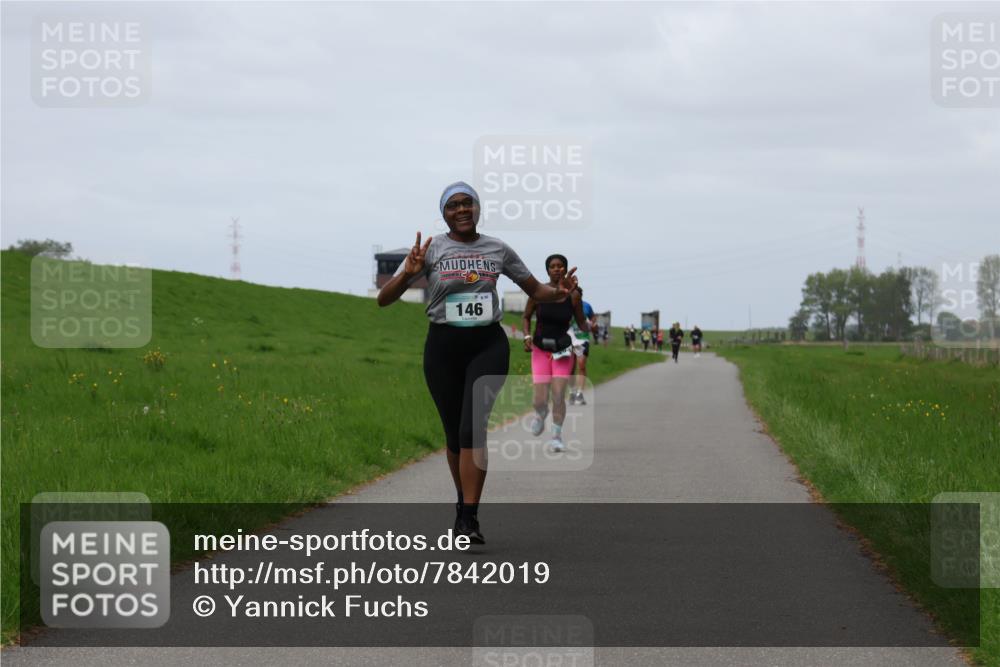 04.05.2025 - 8. Wedeler Halbmarathon Yannick Fuchs http://msf.ph/oto/7842019 04.05.2025 11:50:04 Laufen 146 meine-sportfotos.de