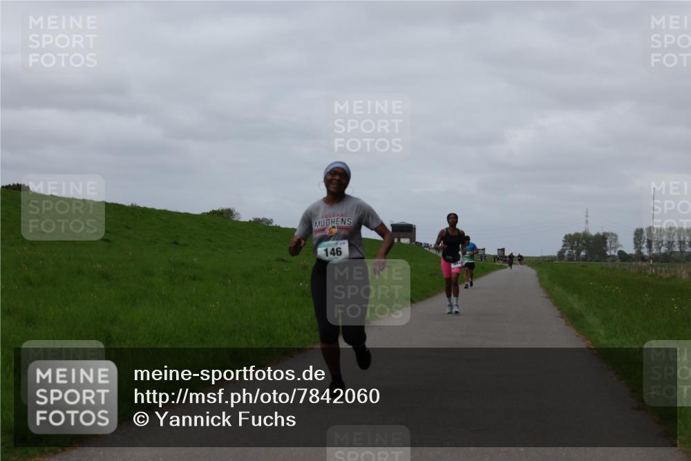 04.05.2025 - 8. Wedeler Halbmarathon Yannick Fuchs http://msf.ph/oto/7842060 04.05.2025 11:50:06 Laufen 146 meine-sportfotos.de