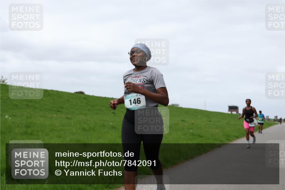 04.05.2025 - 8. Wedeler Halbmarathon Yannick Fuchs http://msf.ph/oto/7842091 04.05.2025 11:50:07 Laufen 146 meine-sportfotos.de