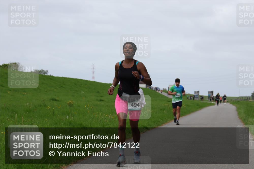 04.05.2025 - 8. Wedeler Halbmarathon Yannick Fuchs http://msf.ph/oto/7842122 04.05.2025 11:50:09 Laufen 494 meine-sportfotos.de