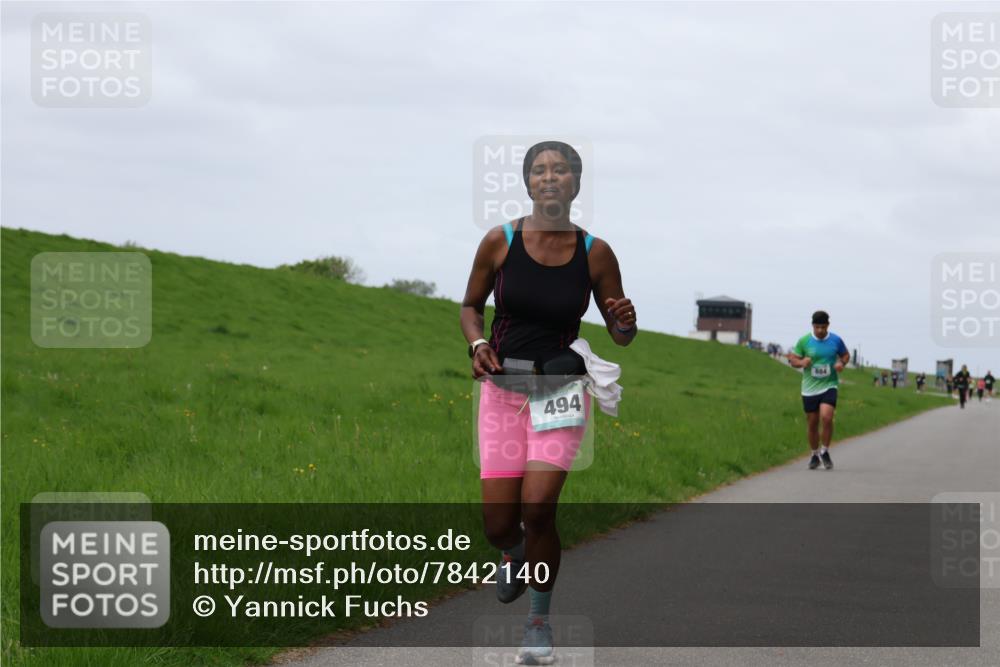 04.05.2025 - 8. Wedeler Halbmarathon Yannick Fuchs http://msf.ph/oto/7842140 04.05.2025 11:50:10 Laufen 494 meine-sportfotos.de