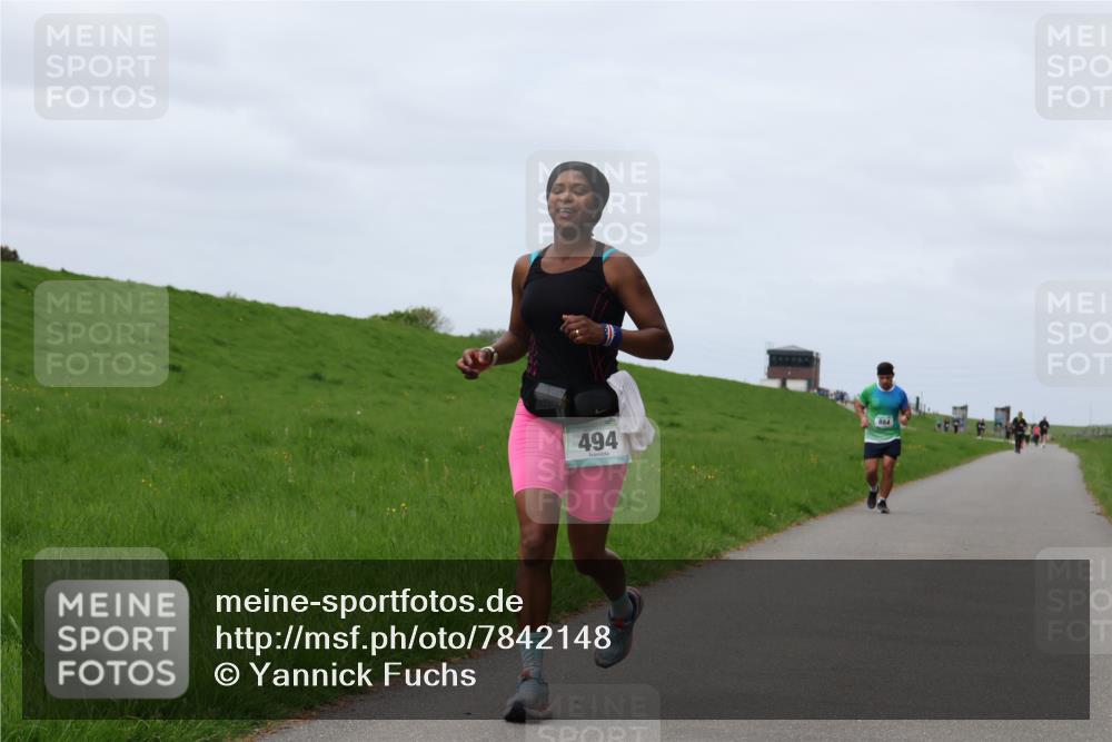 04.05.2025 - 8. Wedeler Halbmarathon Yannick Fuchs http://msf.ph/oto/7842148 04.05.2025 11:50:11 Laufen 494, 884 meine-sportfotos.de