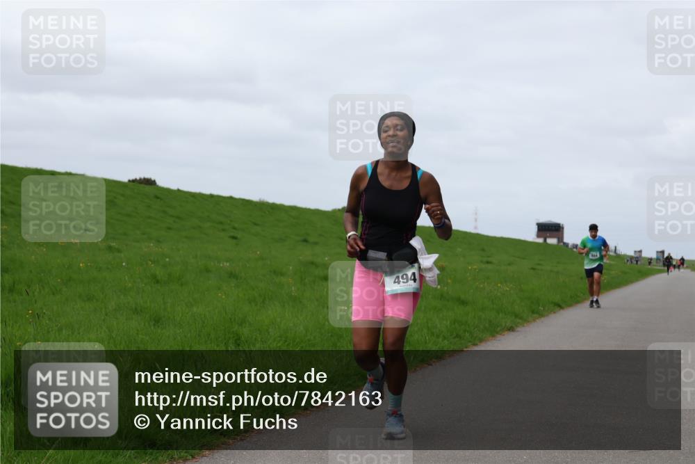 04.05.2025 - 8. Wedeler Halbmarathon Yannick Fuchs http://msf.ph/oto/7842163 04.05.2025 11:50:11 Laufen 494 meine-sportfotos.de