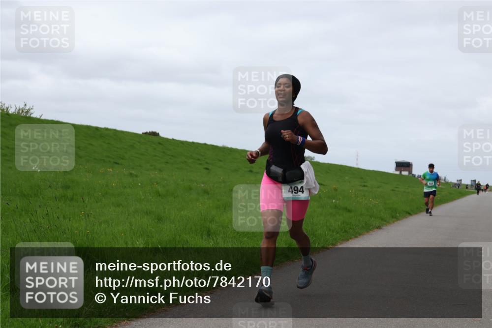04.05.2025 - 8. Wedeler Halbmarathon Yannick Fuchs http://msf.ph/oto/7842170 04.05.2025 11:50:11 Laufen 494 meine-sportfotos.de