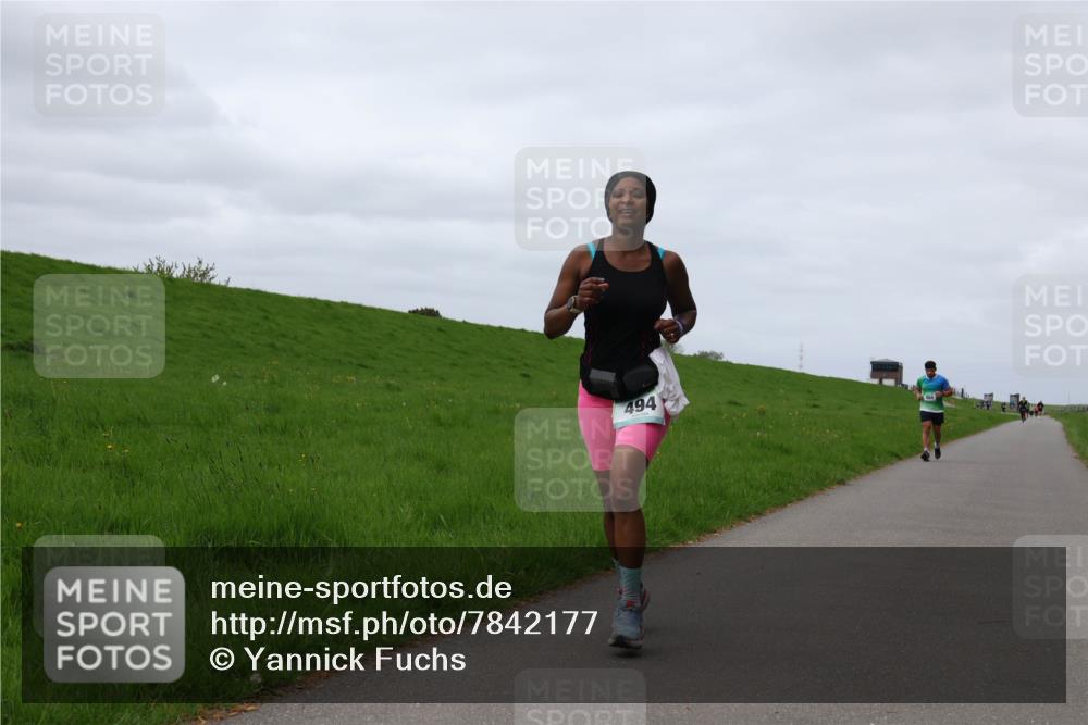 04.05.2025 - 8. Wedeler Halbmarathon Yannick Fuchs http://msf.ph/oto/7842177 04.05.2025 11:50:12 Laufen 494 meine-sportfotos.de
