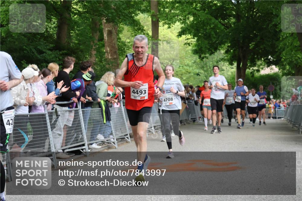 17.05.2025 - Störlauf Strokosch-Dieckow http://msf.ph/oto/7843997 17.05.2025 18:59:32 Ziel 42, 4493, 4708, 5237, 4869, 4809, 4474 meine-sportfotos.de