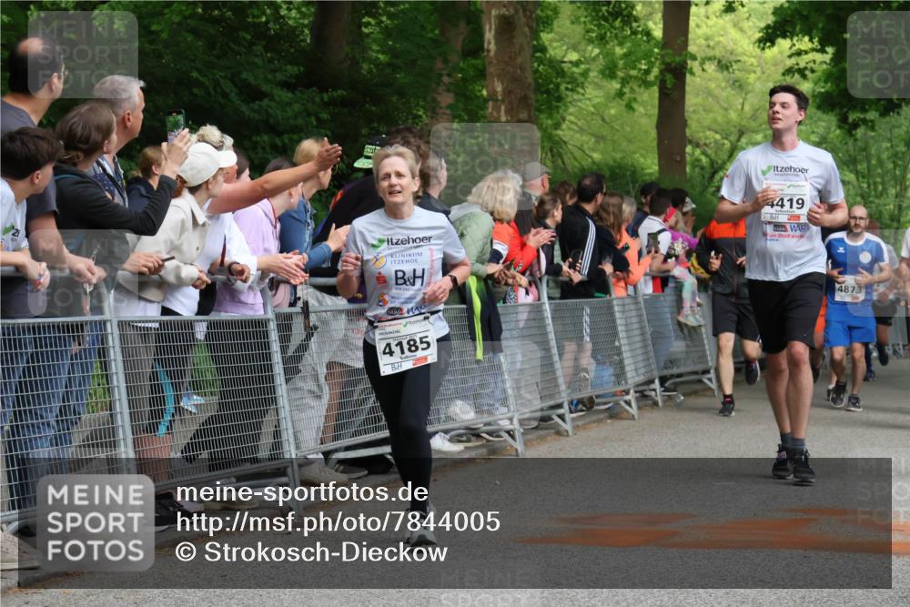 17.05.2025 - Störlauf Strokosch-Dieckow http://msf.ph/oto/7844005 17.05.2025 18:59:36 Ziel 4185, 4419, 4873 meine-sportfotos.de