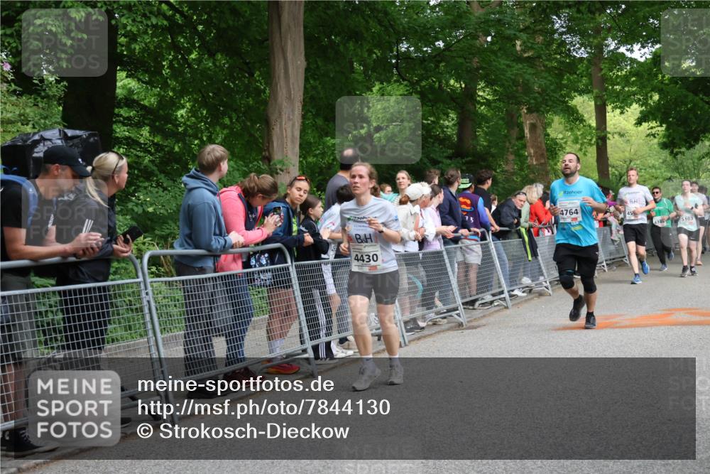 17.05.2025 - Störlauf Strokosch-Dieckow http://msf.ph/oto/7844130 17.05.2025 19:00:28 Ziel 4430, 4764, 45, 4745, 5103 meine-sportfotos.de