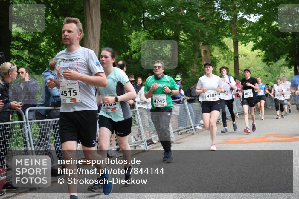 17.05.2025 - Störlauf Strokosch-Dieckow http://msf.ph/oto/7844144 17.05.2025 19:00:33 Ziel 4515, 4745, 815, 4282, 4814, 5214, 5278, 4450 meine-sportfotos.de