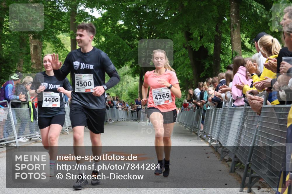 17.05.2025 - Störlauf Strokosch-Dieckow http://msf.ph/oto/7844284 17.05.2025 19:01:25 Ziel 4406, 4500, 4265 meine-sportfotos.de
