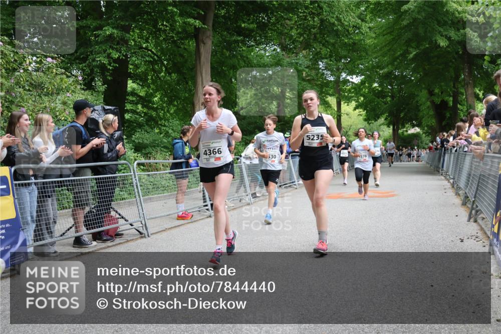17.05.2025 - Störlauf Strokosch-Dieckow http://msf.ph/oto/7844440 17.05.2025 19:02:45 Ziel 5235, 4366, 530, 4375, 578 meine-sportfotos.de