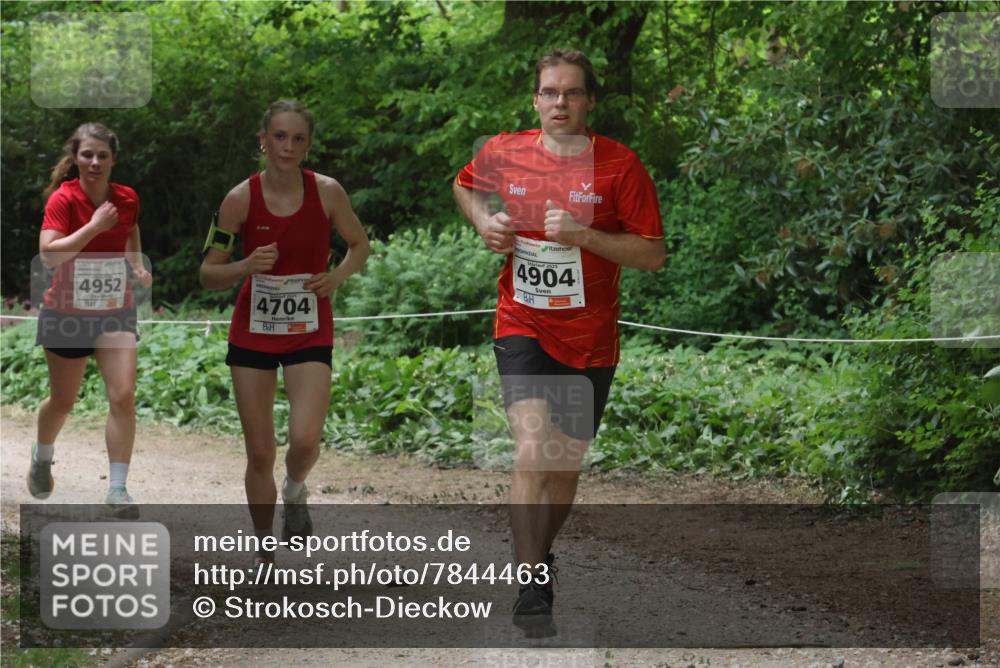 17.05.2025 - Störlauf Strokosch-Dieckow http://msf.ph/oto/7844463 17.05.2025 18:51:41 Laufen 4952, 4704, 2025, 4904 meine-sportfotos.de